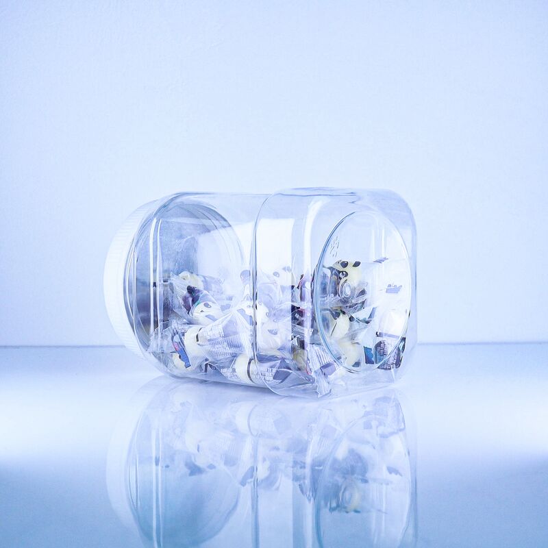 Высококачественная винтовая плоская крышка Прозрачный кунжут Сушеный перец Чили Яичный белок Порошок Пластиковая ПЭТ квадратная банка